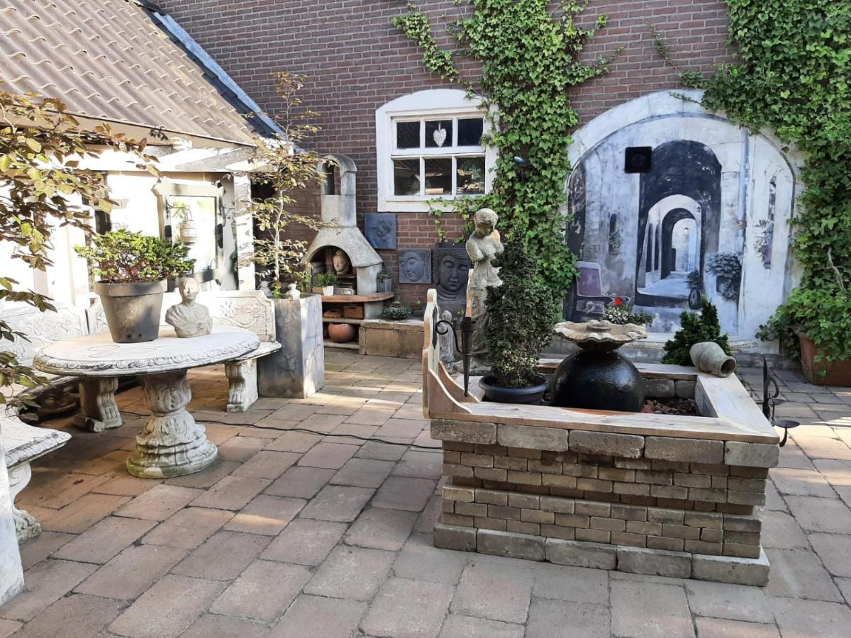 B&B de Vrijheid en de Ruimte in Steenbergen Steenbergen  Exterior foto